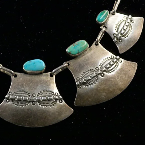 Very Unique Vintage Native American Navajo Necklace. Unsigned - Picture 3 of 6